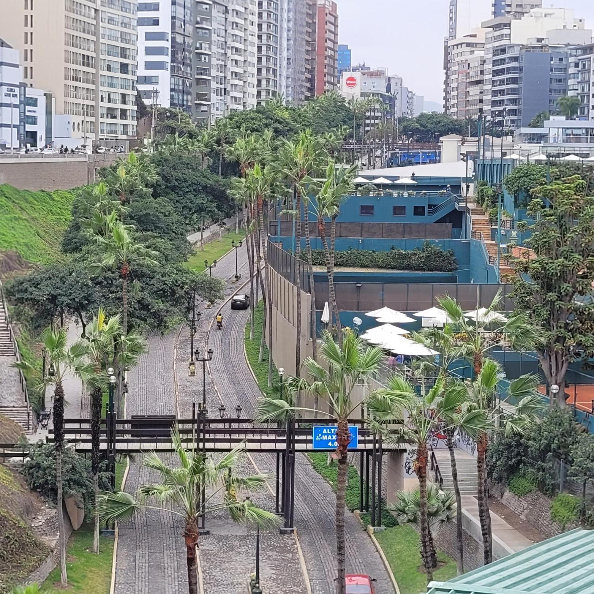 The Guest House 1 At The Booming Center Of Miraflores, Lima - Peru 외부 사진